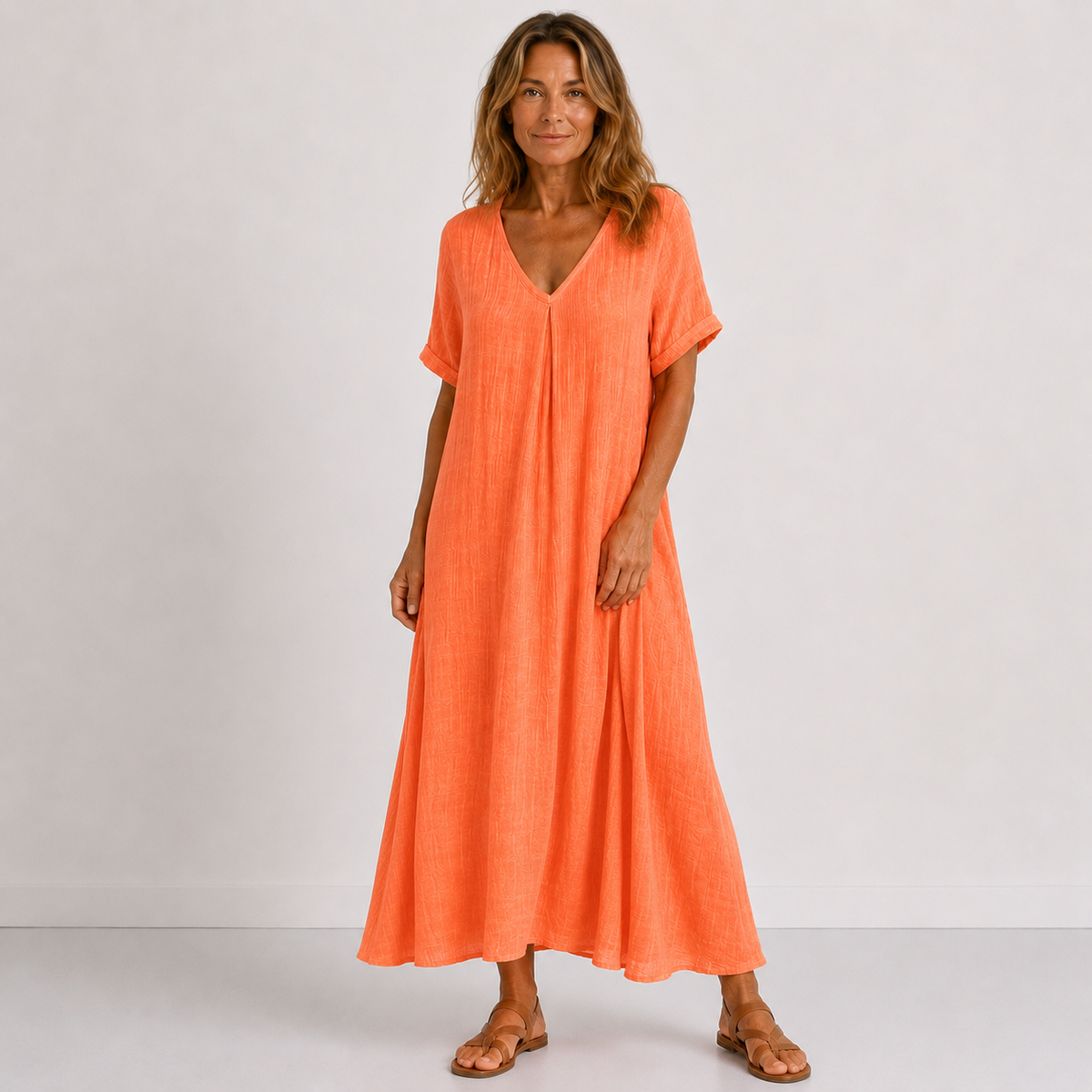Giuliana | Elegant Flowing Maxi Dress