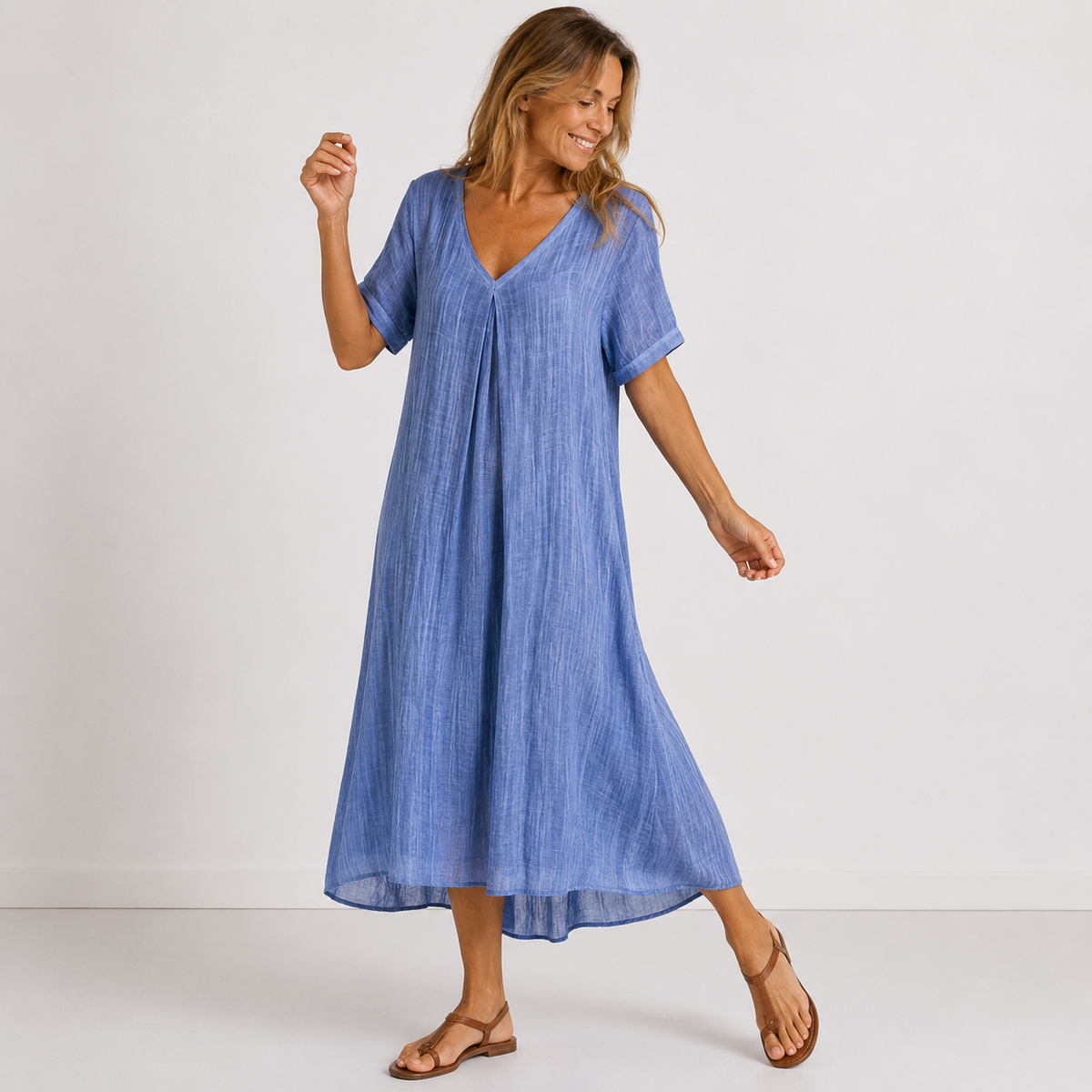 Giuliana | Elegant Flowing Maxi Dress