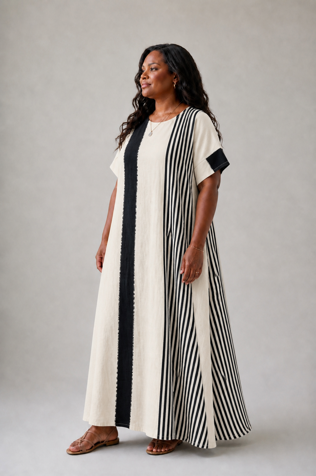 Elara | Striped Round Neck Short Sleeve Maxi Dress